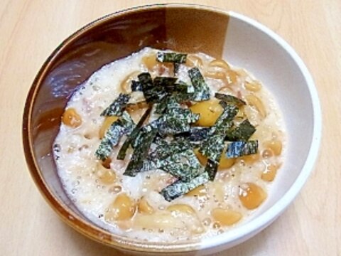 なめこの醤油麹とろろ